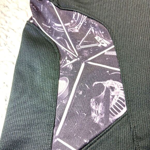 Under Armour  Athletic Performance Football Graphic Sweat Shorts Men's L Black. - Picture 8 of 9